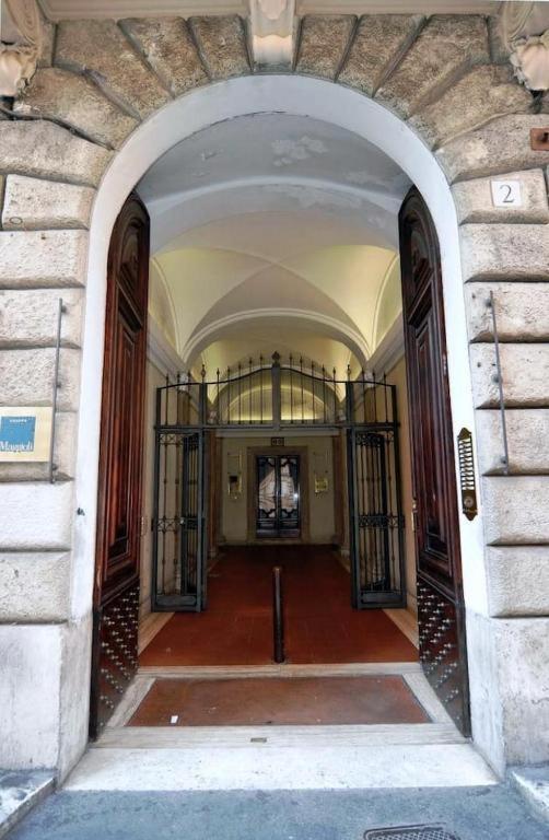 Flatinrome Termini 2 Grande Appartamento Luminoso In Centro المظهر الخارجي الصورة